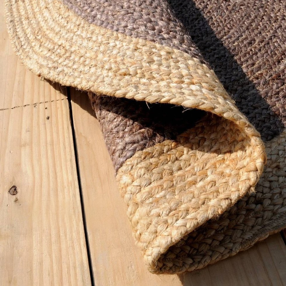 Chokladbrun rund jute-matta med beige kant - Bild 3