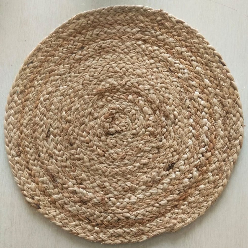 Juteflätade runda placemats - Bild 5