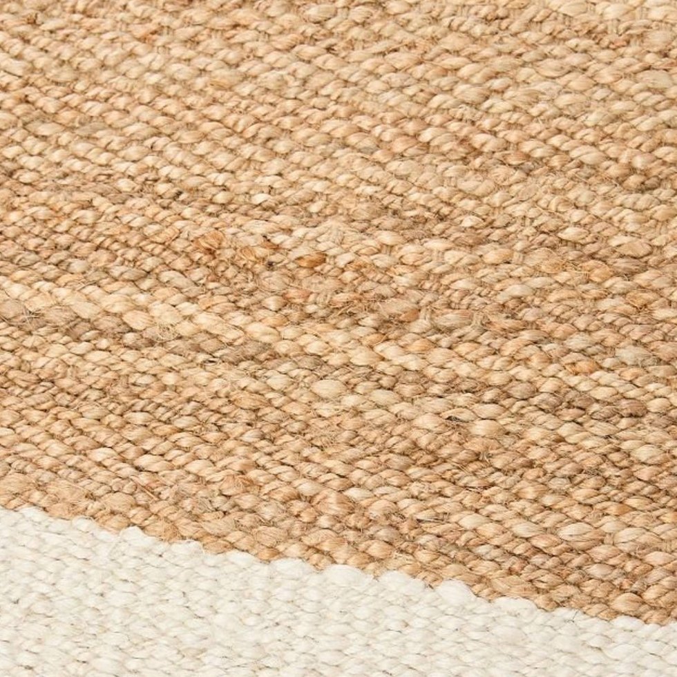 Vardagsrum med matta i naturlig jute - Bild 4