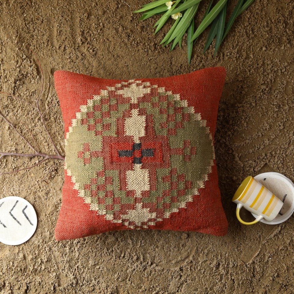 Kelimkudde i rost och grönt av ull och jute - Bild 2