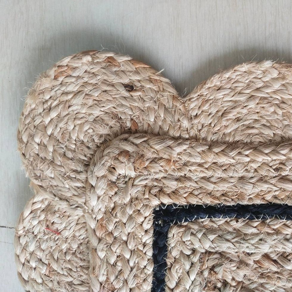 Skulpterade juteplacemats med svart kant - Bild 4