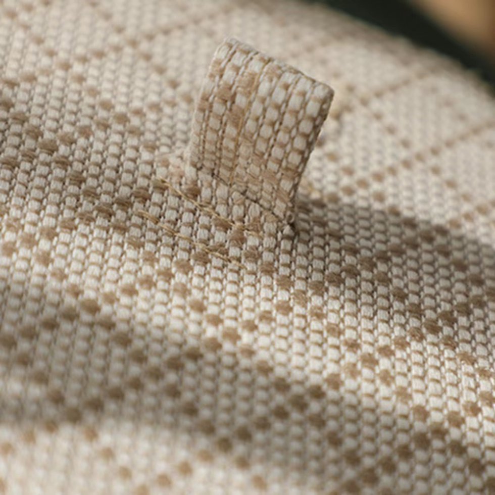 Rund korg med lock i vit och beige jute - Bild 3